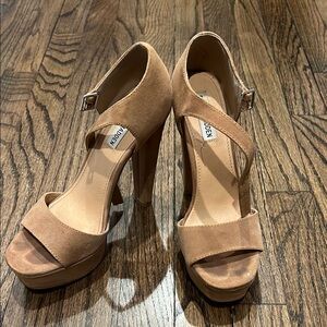 Steve Madden Brown Suede Heels